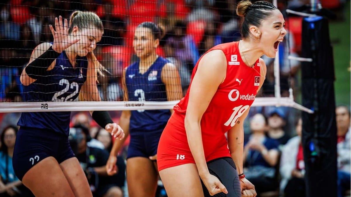 Türkiye Amerika Birleşik Devletleri'ni 3-1 Yenerek Yarı Finale Yükseldi