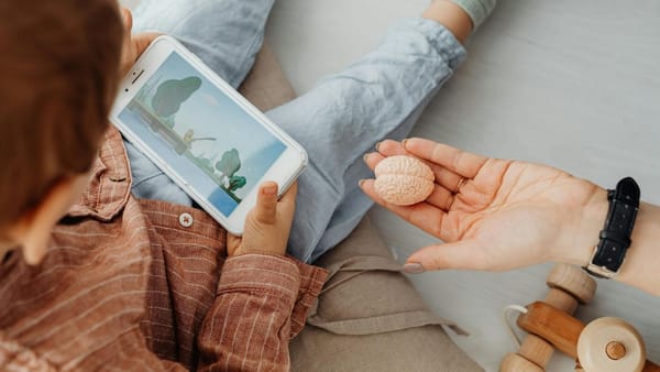 OECD: Türkiye’de 15 Yaşındaki Her Üç Çocuktan Biri Telefonsuz Kalmaktan Kaygı Duyuyor